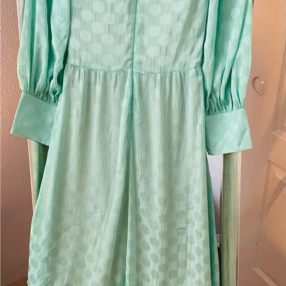 🌺🌺PatBO Satin Jacquard Dot Belted
Plunge Neck Midi Dress Aqua Mint🌺🌺 - Picture 7 of 8
